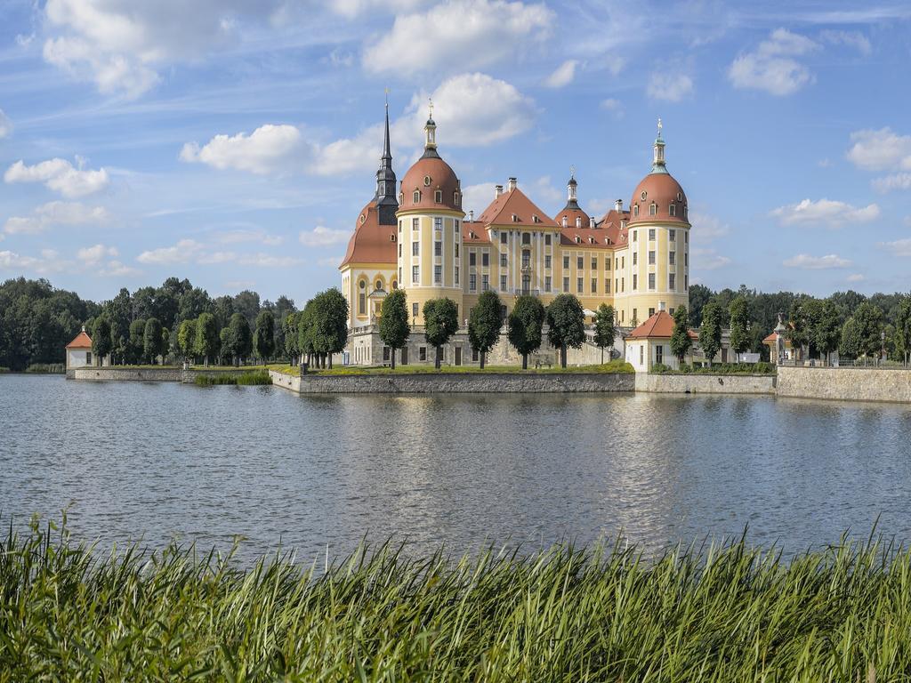Villa Eschebach - Ferienwohnung Дрезден Екстер'єр фото